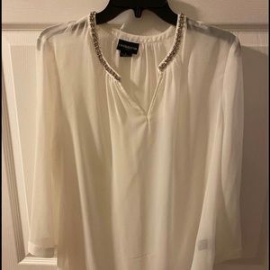 Liz Claiborne size large nice sheer top great for work or weekend